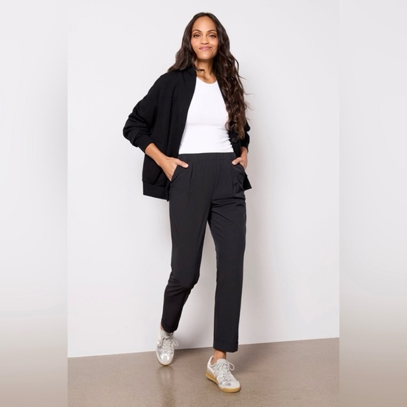 Varley Alana Slim Tapered Cuff Pants Women’s S Black 27” Inseam Soft Lightweight - Picture 2 of 16